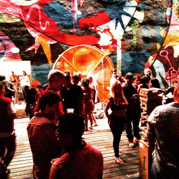 Big yellow fan getting everyone high...