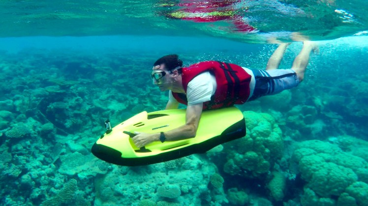 Outrigger underwater.jpg